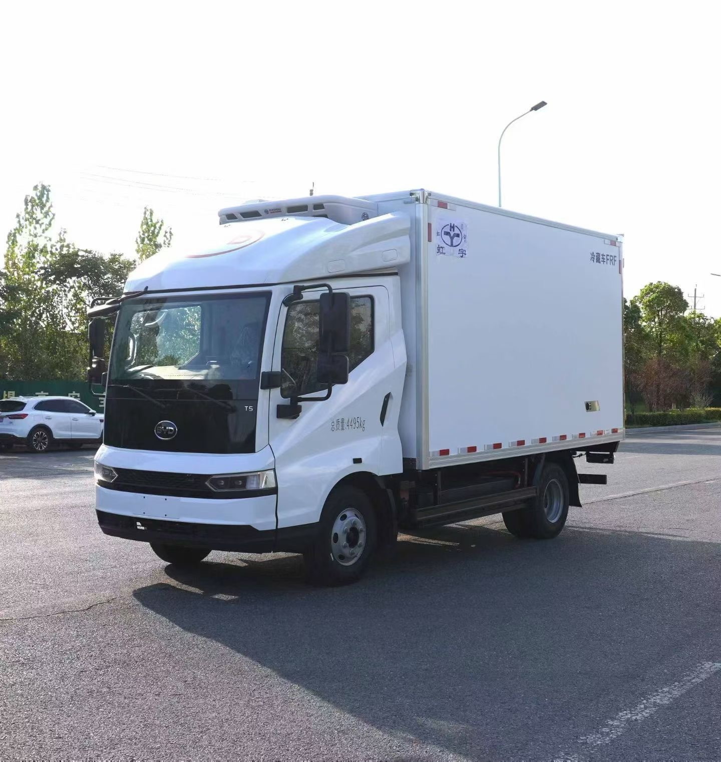 Aktueller Firmenfall über Multi-Temperatur-Transportlösungen mit Fahrzeugkühlsystemen