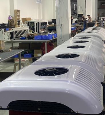 EV-200J Electric Refrigeration Unit with 1650W Cooling Capacity for 4-8 m³ Trucks and Parallel Flow Condenser